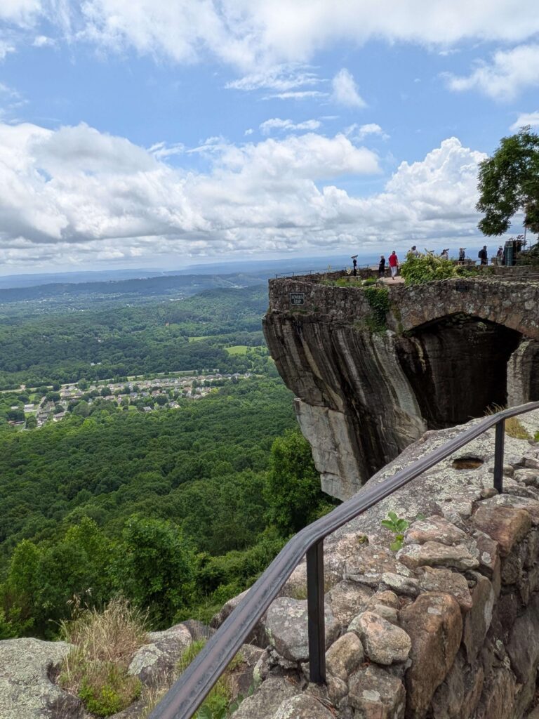 A Creative Escape to Chattanooga: History, Art, and Adventure